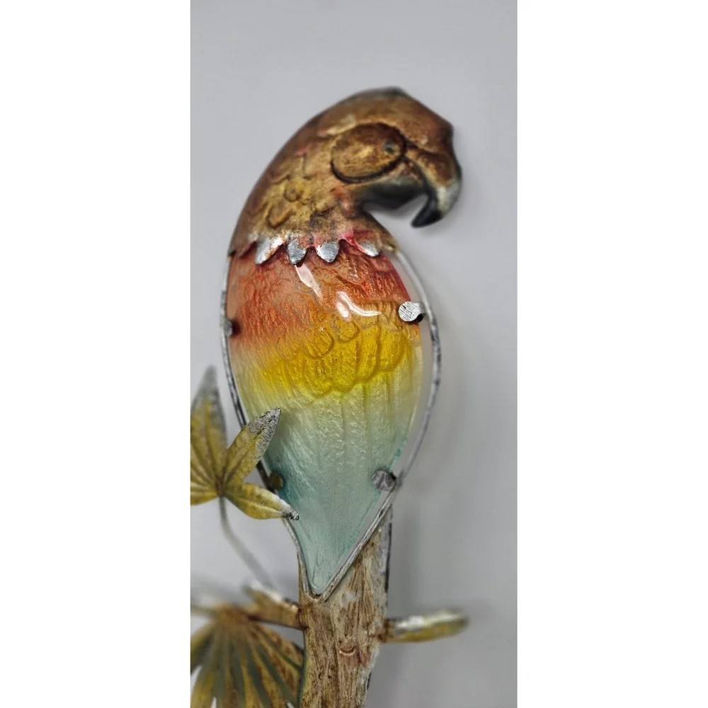 Vtg rustic parrot macaw bird metal glass tropical wall patio garden decor
